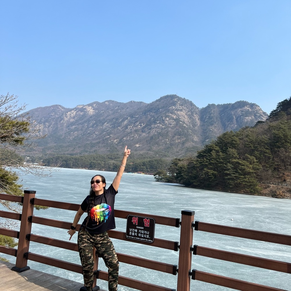 Meet your Posher, Nai-Shi G. - Picture 15 of 16